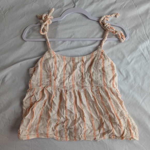 Old Navy | Loft | Womens Tops | Blouses Tank Tops | Floral | Stripes | Beach - Picture 8 of 9